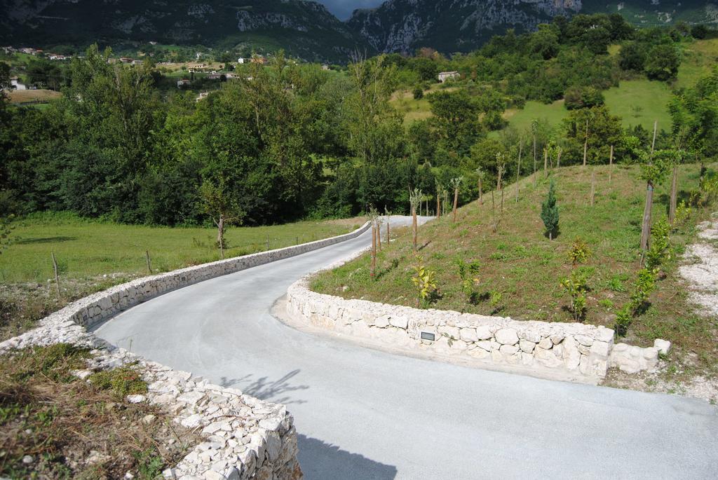 B&B Pascale Cusano Mutri Bagian luar foto